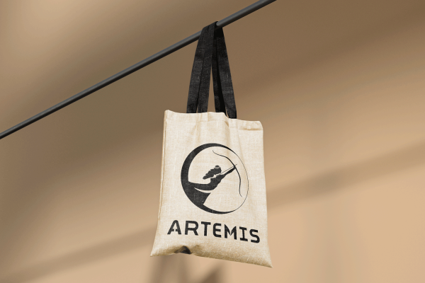 Free_Hanging_Tote_Bag_Mockup_1-menor